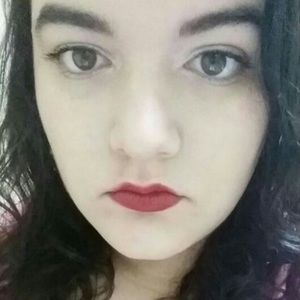 Meet your Posher, Liz